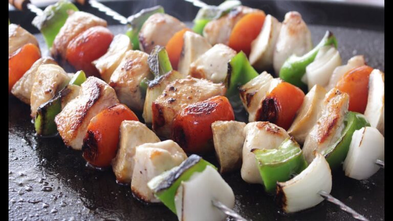 Deliciosas Recetas de Brochetas de Pollo con Vegetales